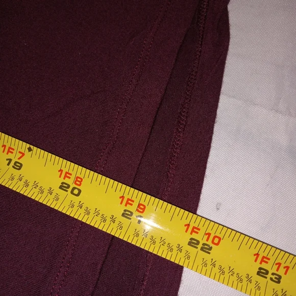 American Eagle 2Pc Bundle Gray Sweatshorts & Burgundy Tee XL - Picture 10 of 16